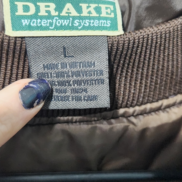 Drake size large camo coat, orange vest and full gillie - Picture 2 of 5